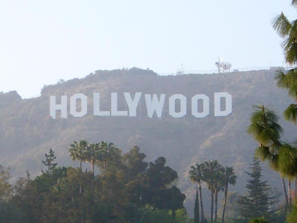 Snug Studio Apartment In The Heart Of Hollywood ลอสแอนเจลิส ภายนอก รูปภาพ