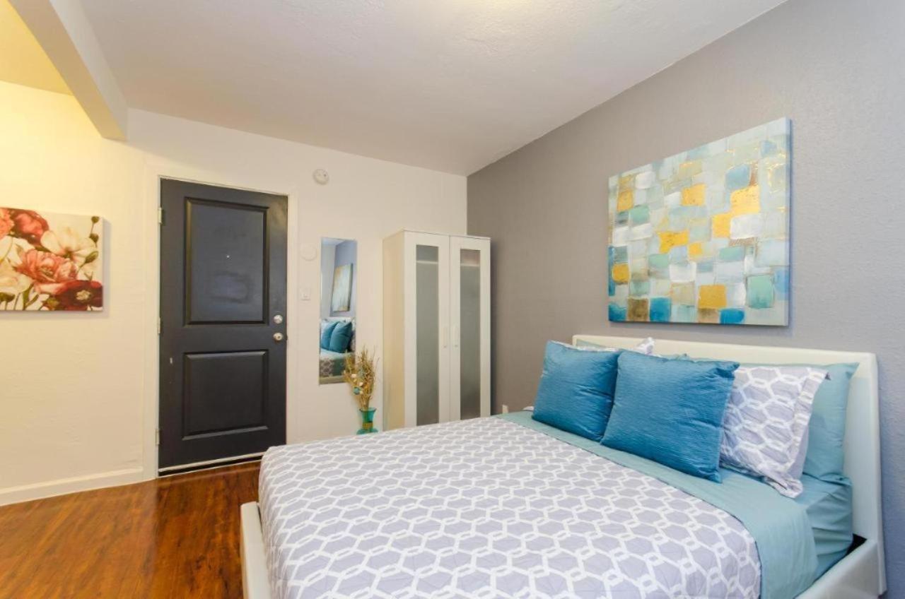 Snug Studio Apartment In The Heart Of Hollywood ลอสแอนเจลิส ภายนอก รูปภาพ